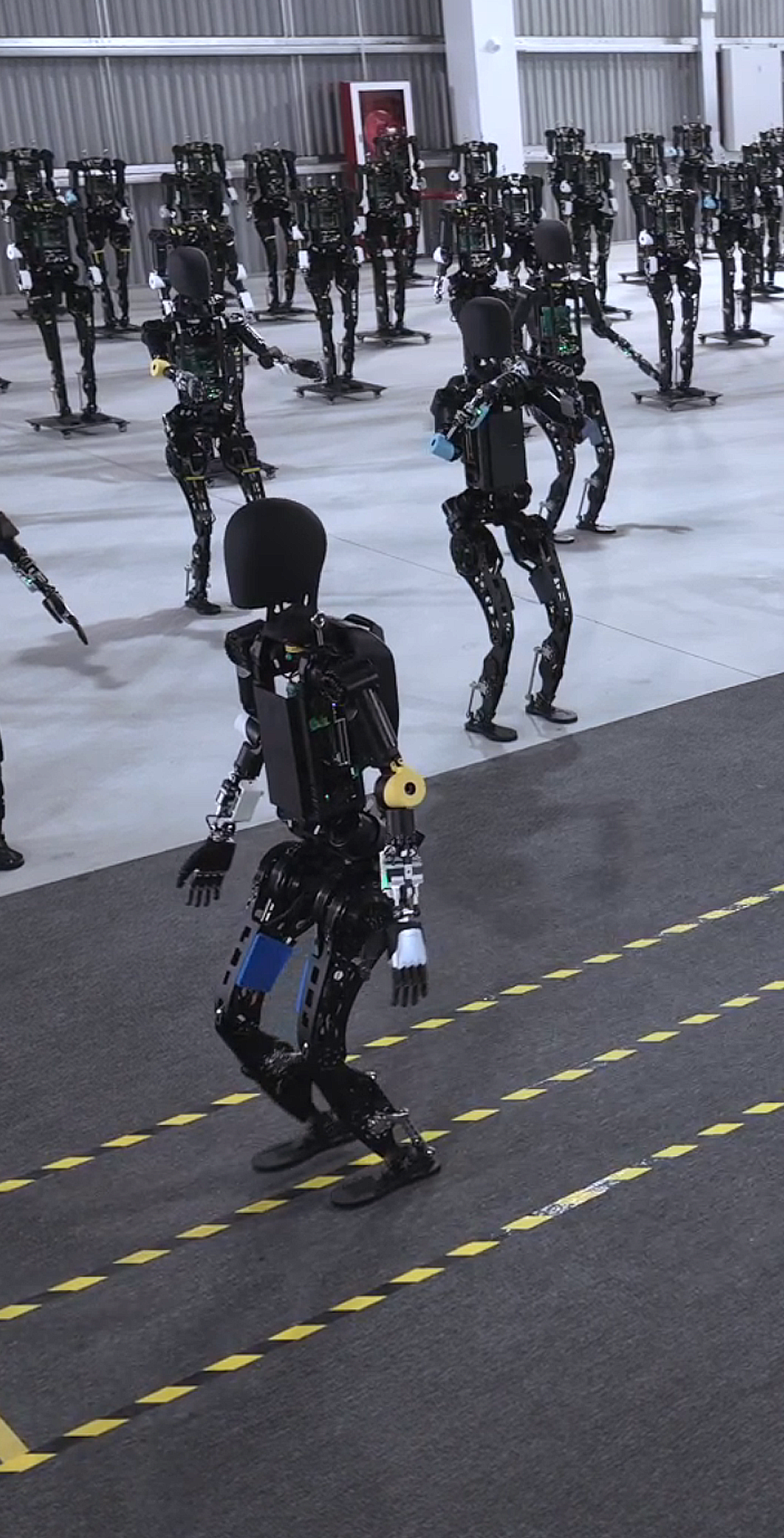 AG凯发旗舰厅开启通用机器人商用量产