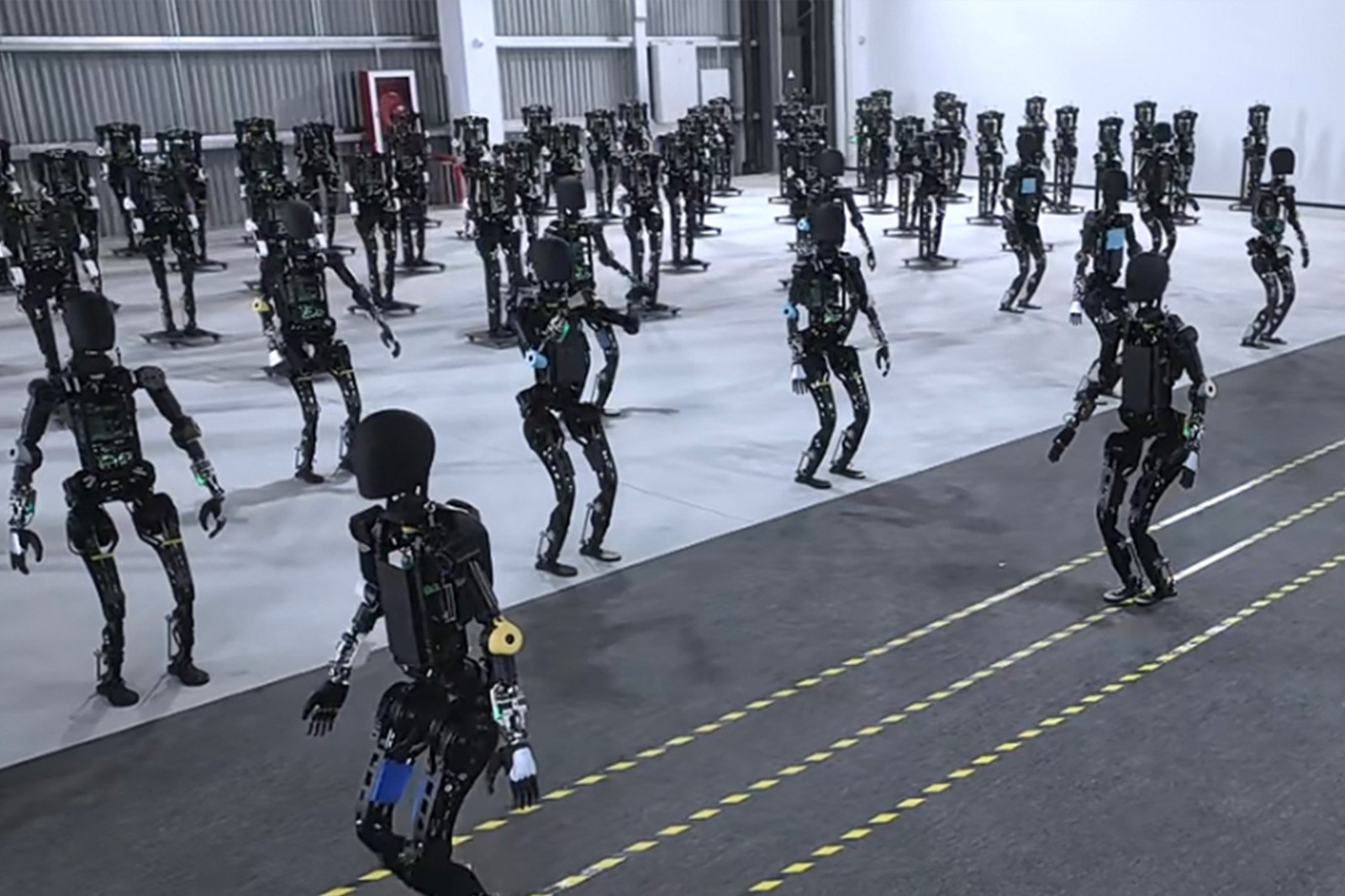 AG凯发旗舰厅开启通用机器人商用量产